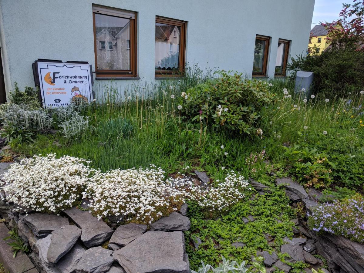 Ferienhaus Johanna & Ferienwohnung Thum Weischlitz Exterior foto
